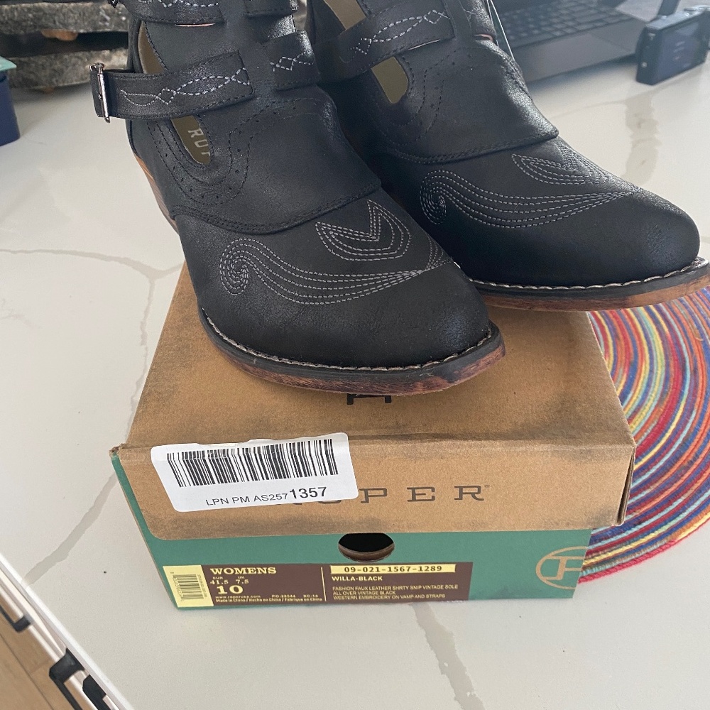 Roper Willa Black ANKLE Strap Western Bootie